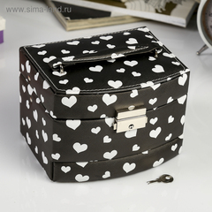 Шкатулка кожзам  "Сердечки на чёрном" 11х16х13 см