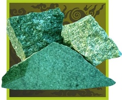 Камень ЖАДЕИТ колотый 10 кг (коробка)