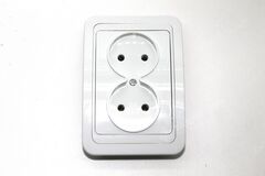 Розетка 2-ая СУ б/з 2102 Classico