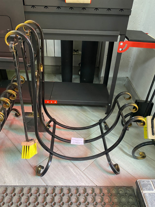 Каминная дровница с набором