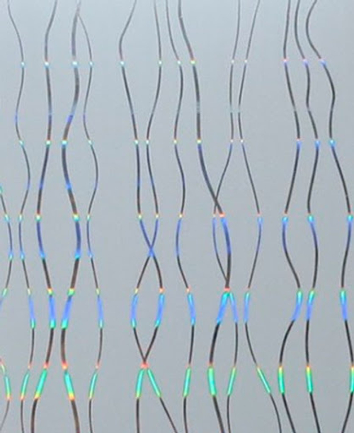 Панель ПВХ Серебряные нити голография 0,25*2,7 м/п 8мм/10