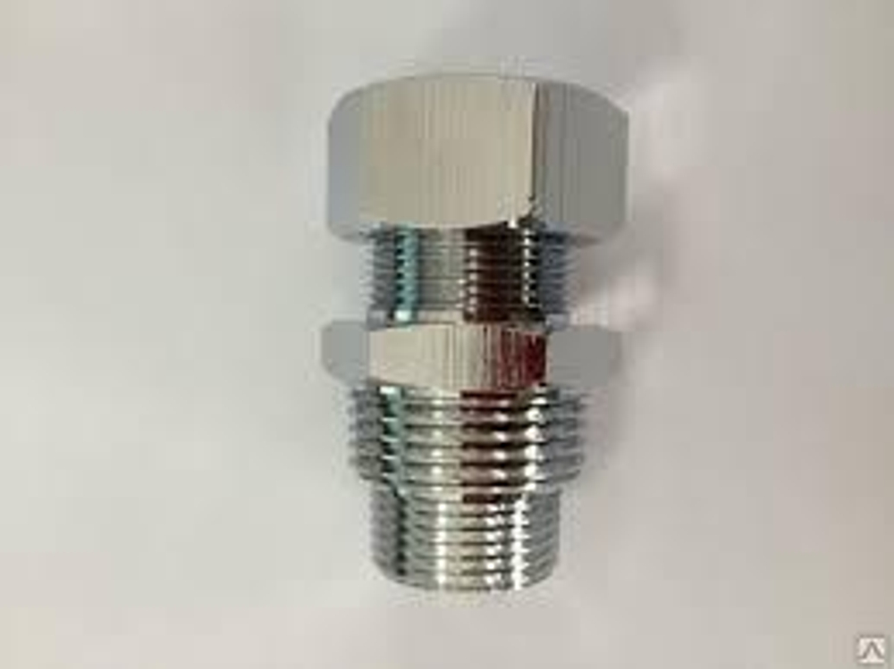 Муфта для ввода кабеля в трубу 1/2"